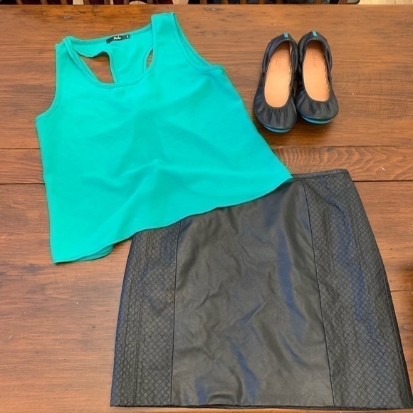 Faux Leather Skirt - Picture 2 of 4